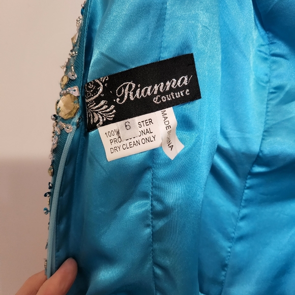 Prom Dress - Picture 5 of 9